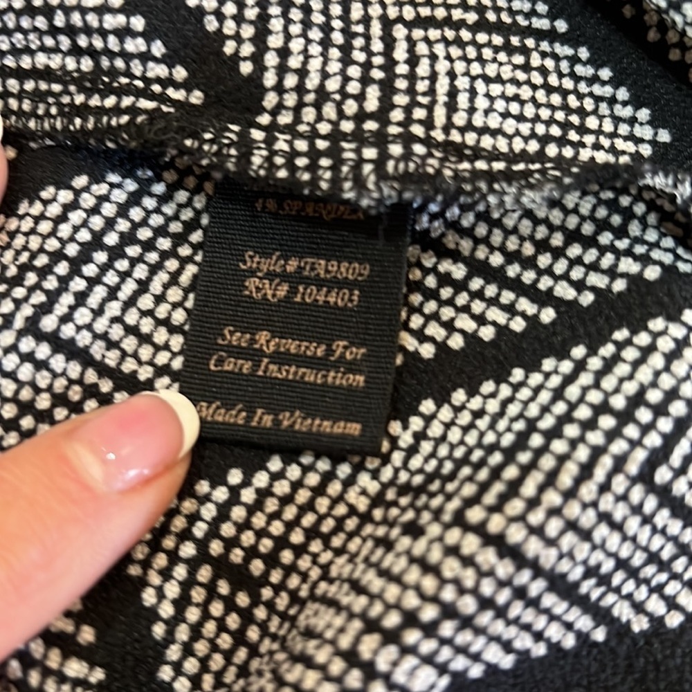 mine Blouse - Picture 7 of 9